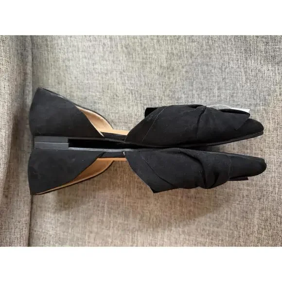 Torrid Twisted Bow Black Suede Flats Size 10 Wide New - Picture 9 of 12